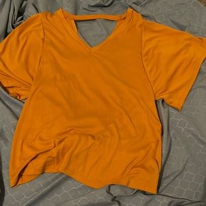 Open back sunny top!